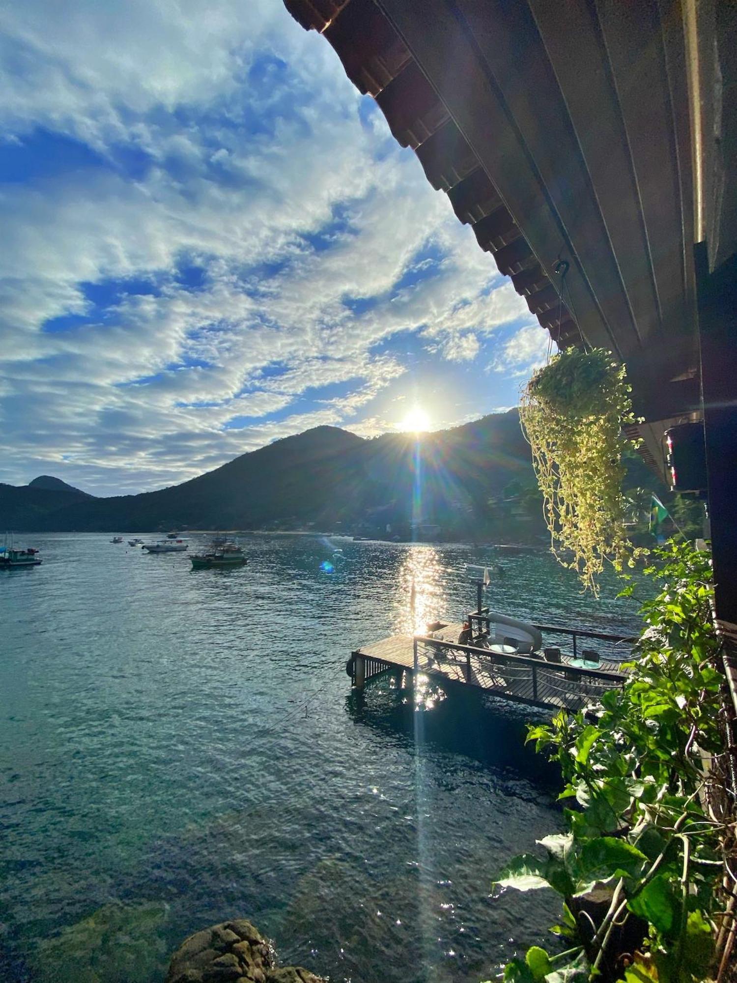 Pousada Conves - Ilha Grande 호텔 Praia de Araçatiba 외부 사진